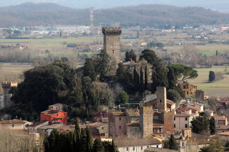Vicopisano és a 13 torony