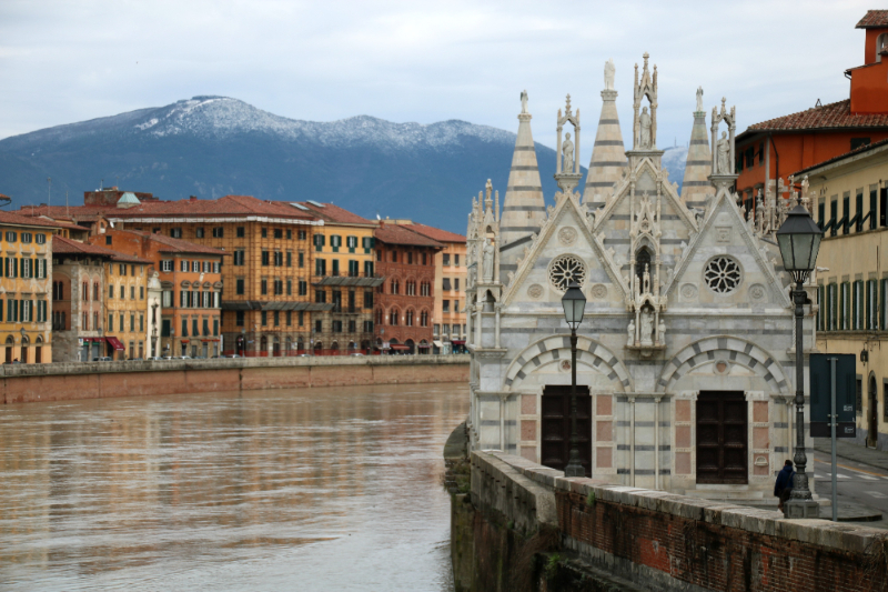 Santa Maria della Spina templom