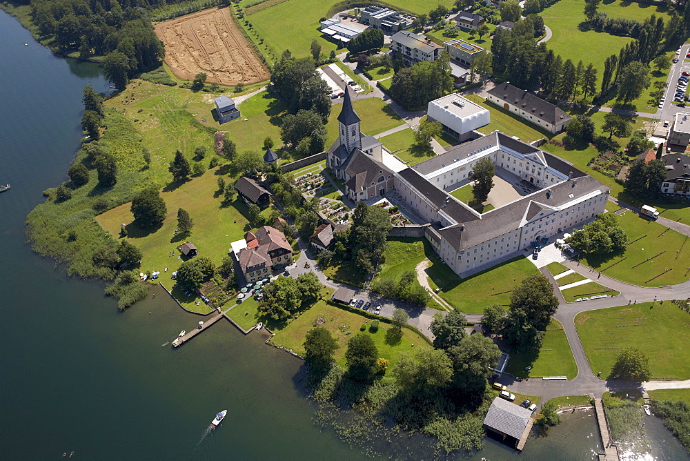 Ossiach Mainistreach
