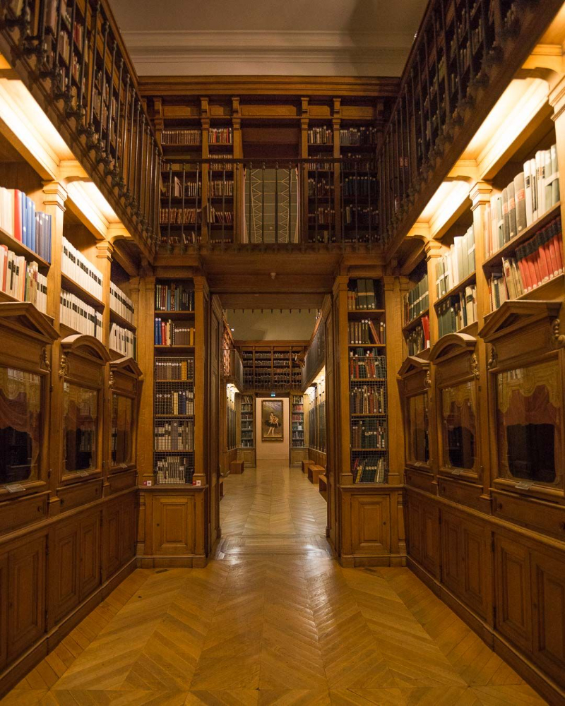 Biblioth Enterprises-mus adapte de l ' o ...