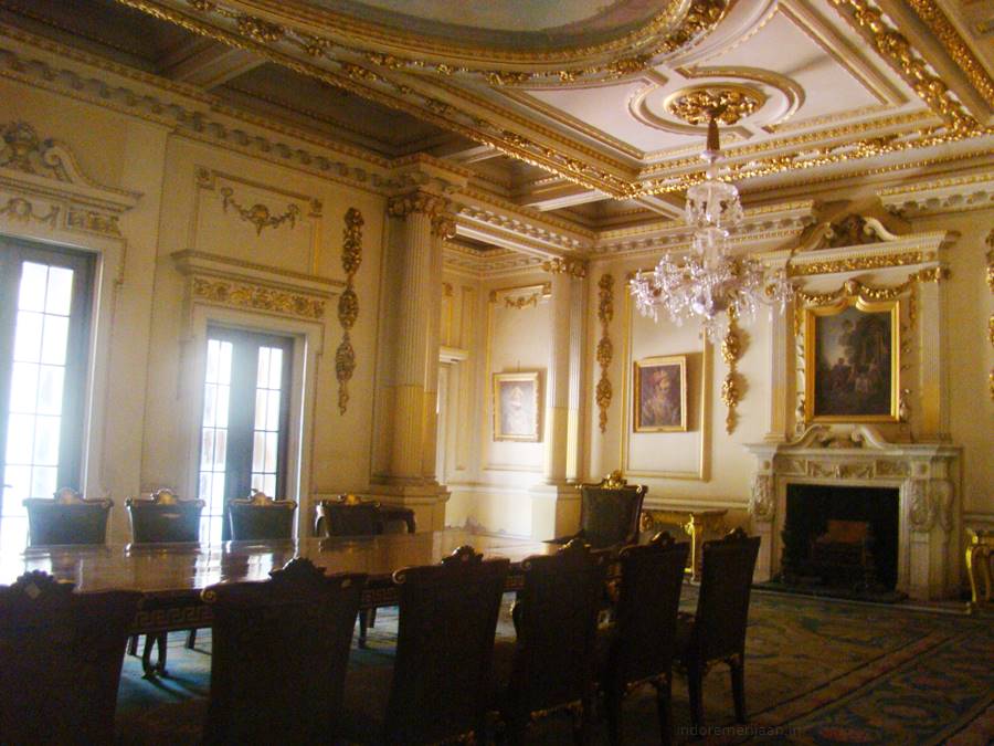 Lal Baag Palace