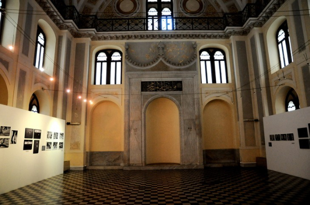 Mezquita Yeni