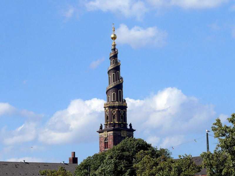 Vor Frelsers Kirke og vindeltrappen