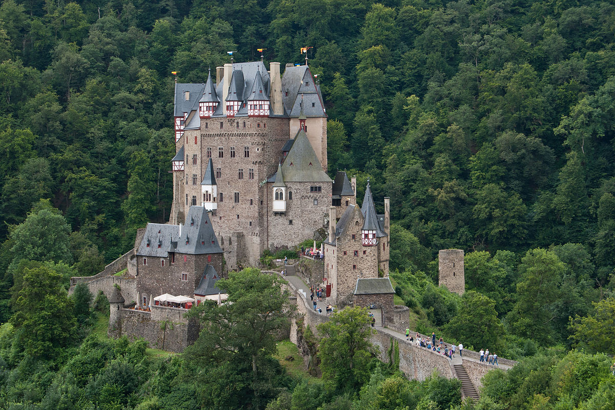 Eltz Caisleán